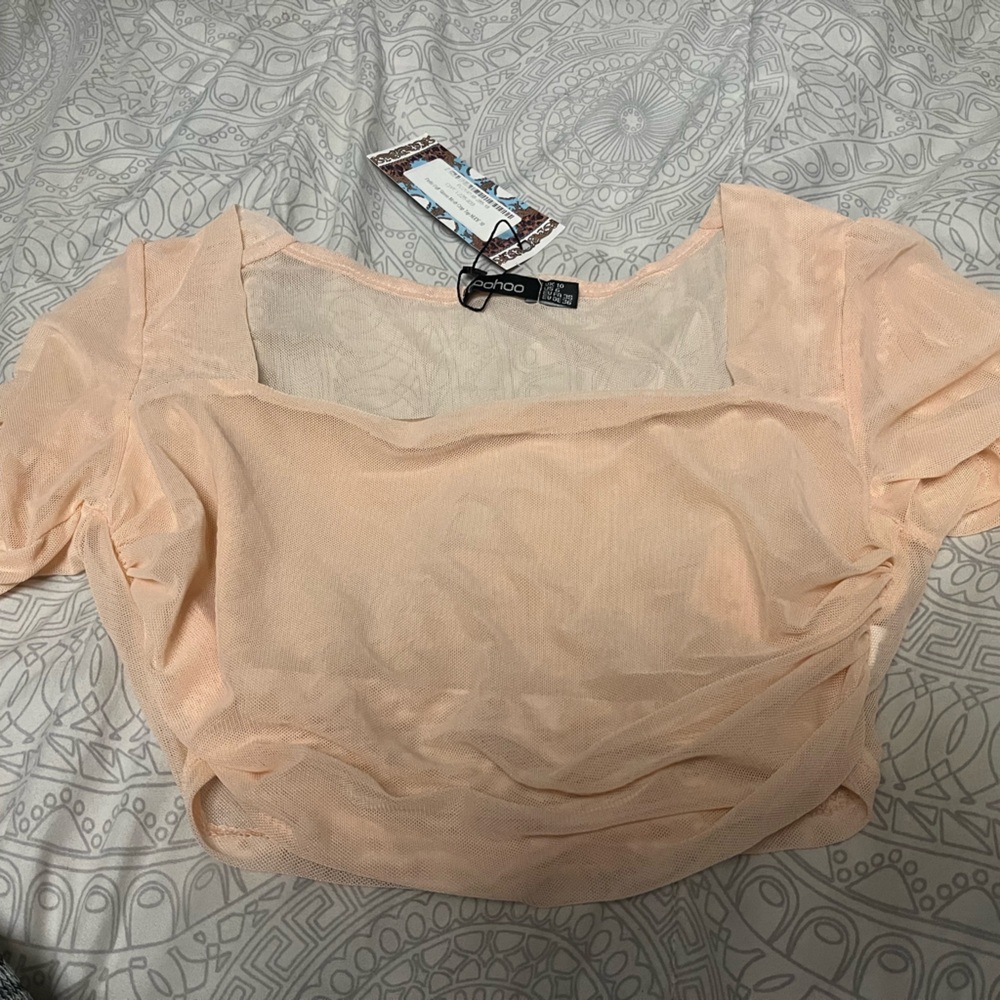 Short sleeve top